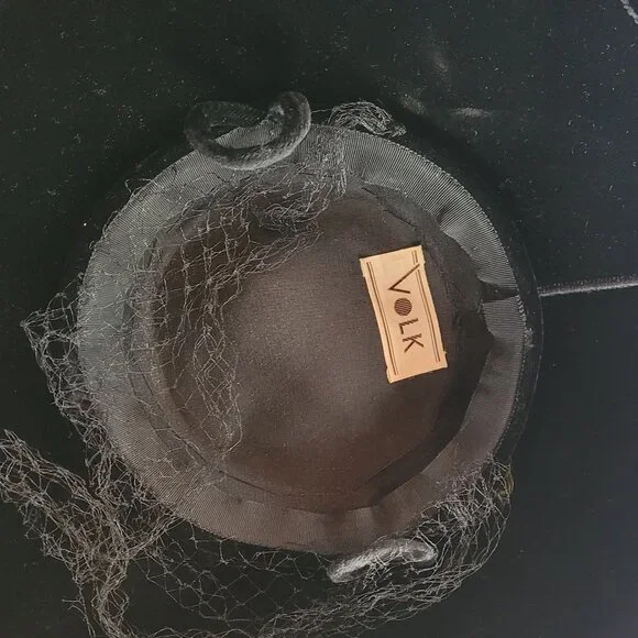 Vintage 1940s Black Velvet Hat - Picture 3 of 5